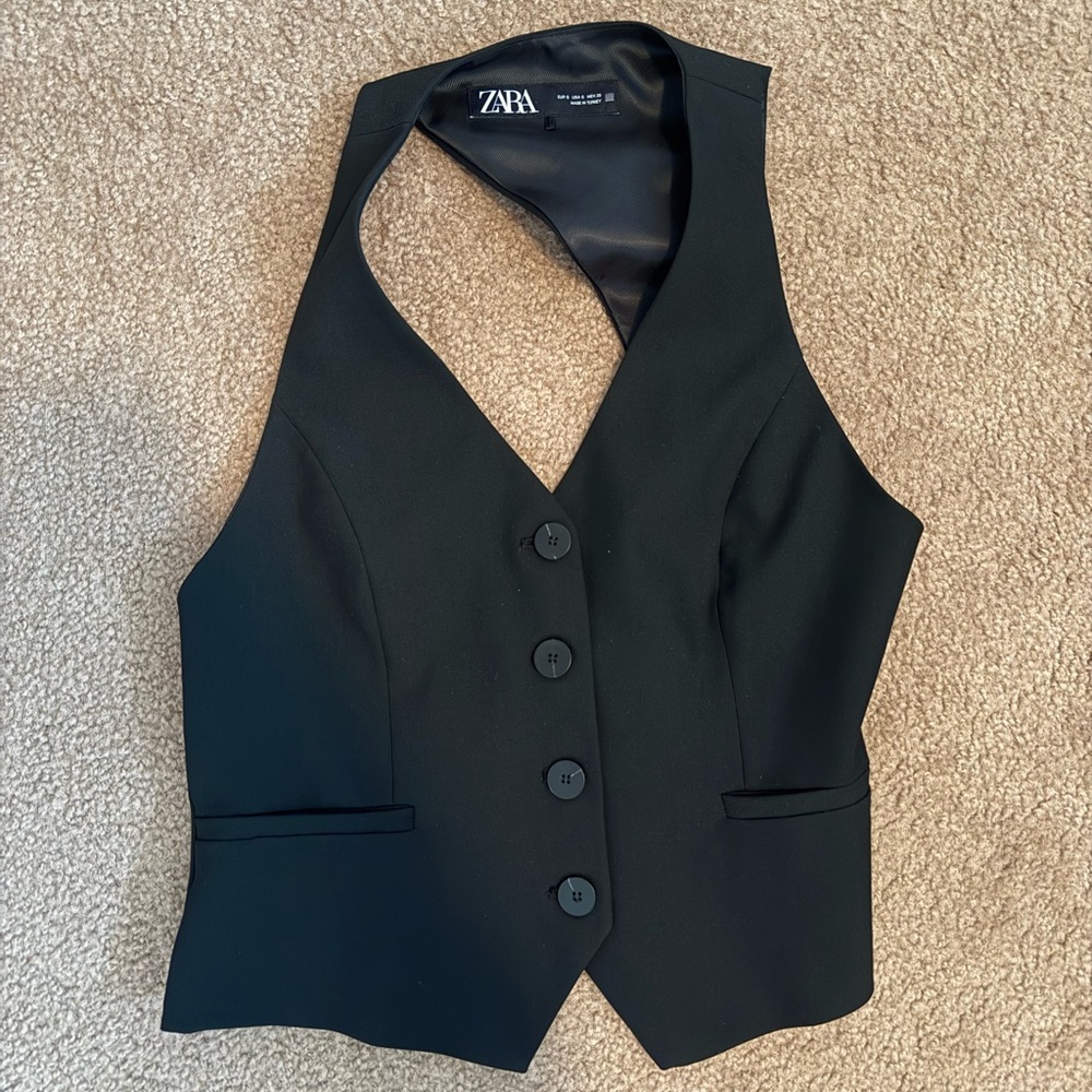 Zara Open Back Black Vest